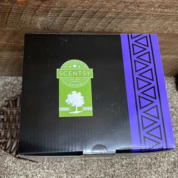 Scentsy “Marvel Black Panther” Warmer - NEW * Final Price / FIRM * - Picture 12 of 15